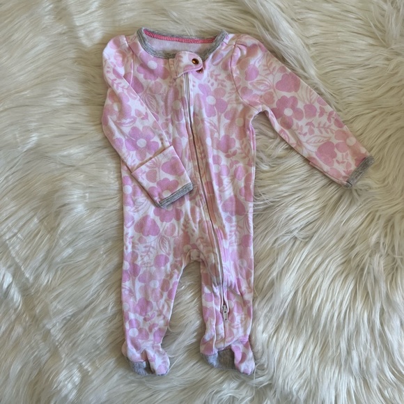 cloud island Other - Cloud Island Newborn Baby Girl Pink & White Floral Sleeper 💕